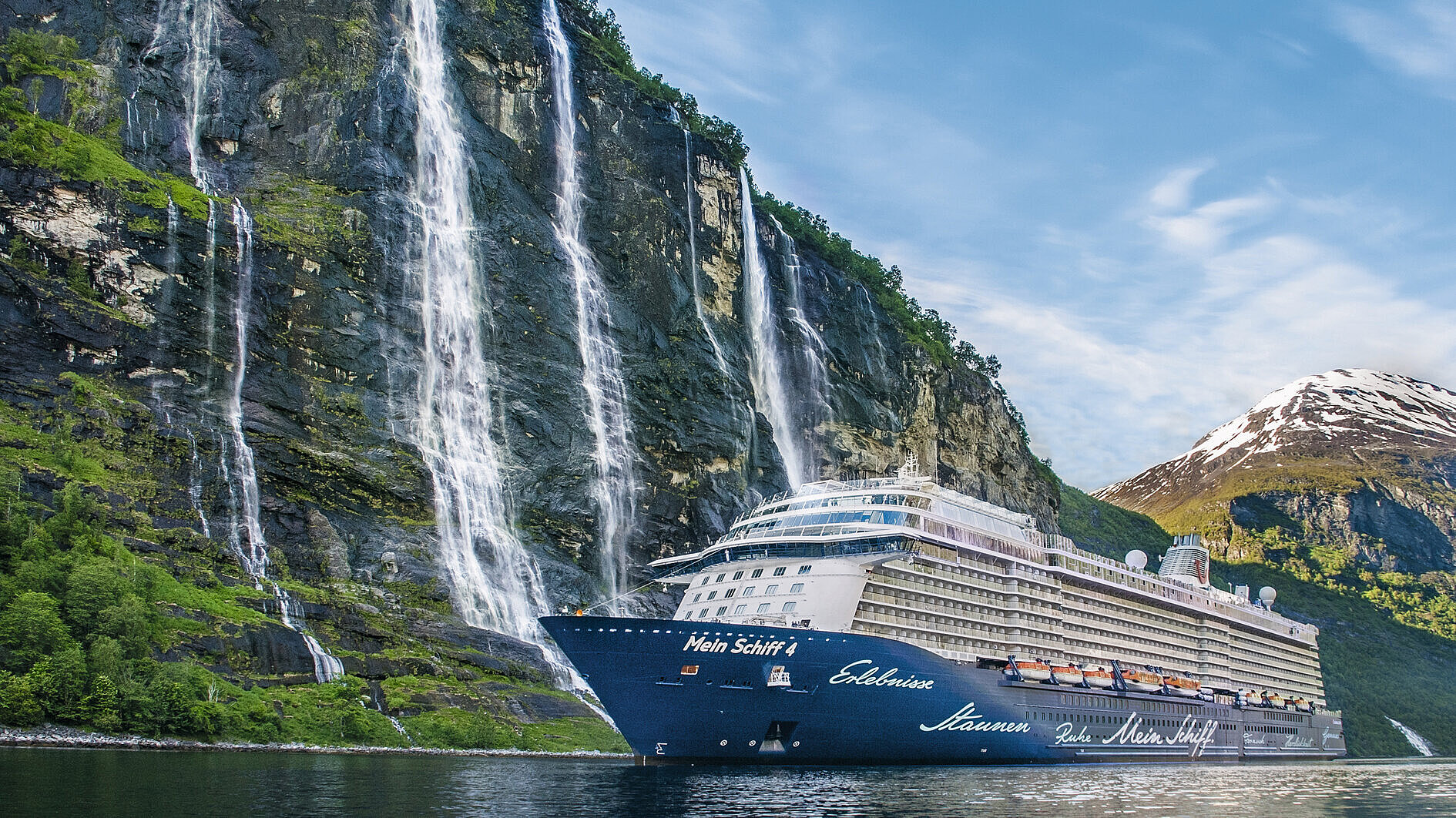 „Mein Schiff 4“ „Mein Schiff 4“