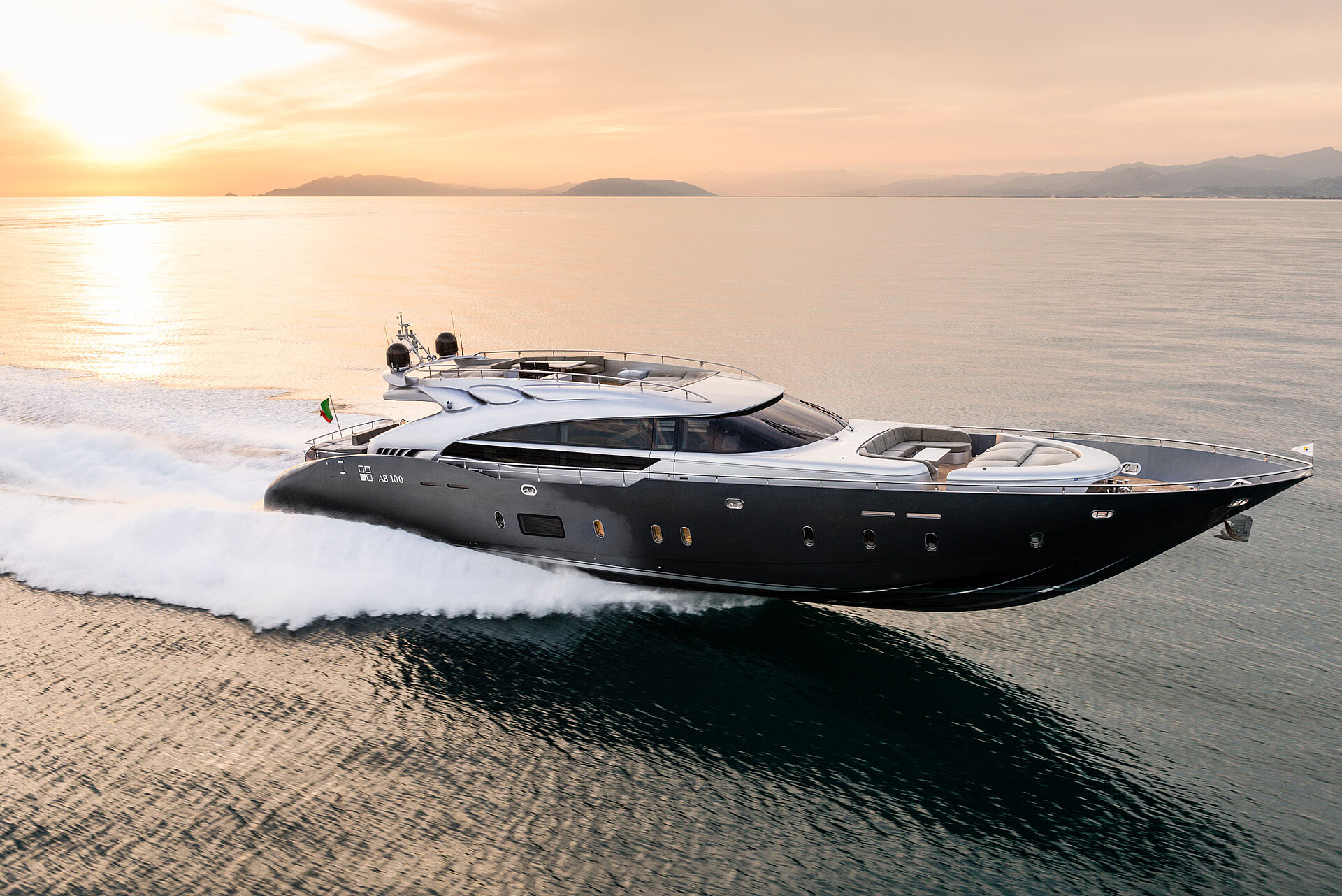 AB 100-Yacht AB 100-Yacht